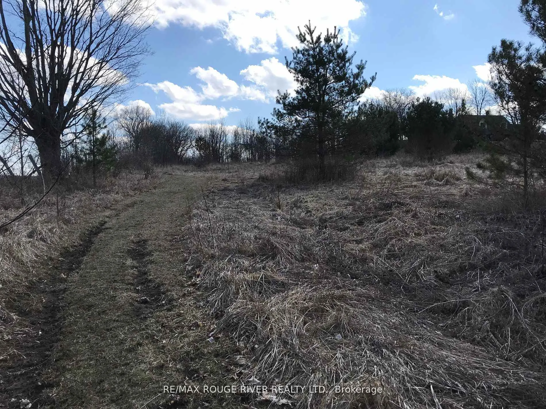 Photo 5 of 749 Regional Rd 13, Uxbridge, Rural Uxbridge — HOMEH