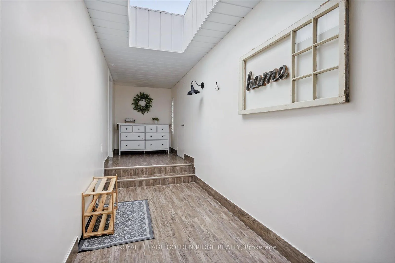 Photo 34 of 900 Lynx Avenue, Pickering, West Shore — HOMEH