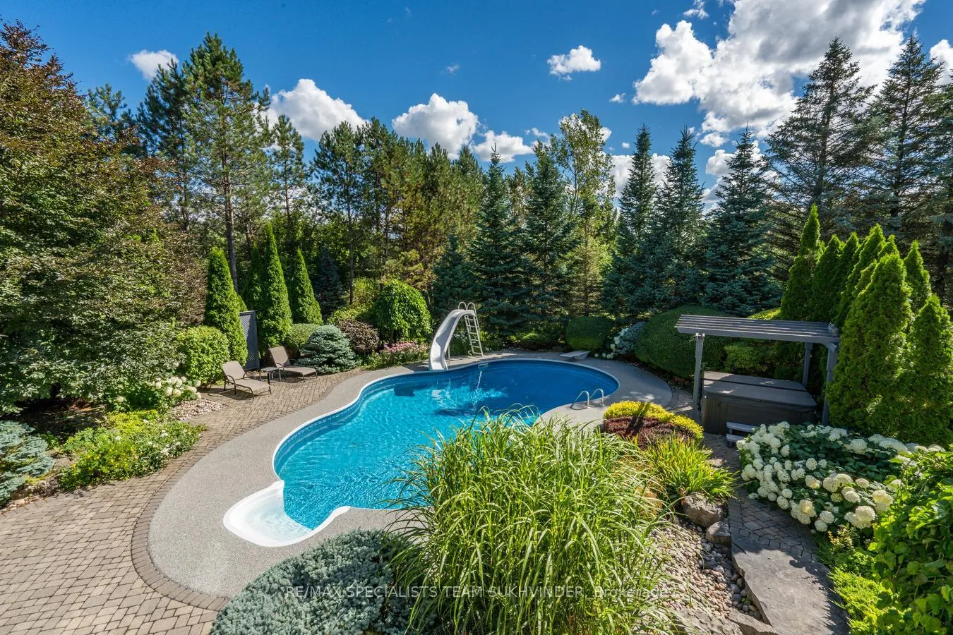 Photo 34 of 4 Stonehart Street, Caledon, Palgrave — HOMEH