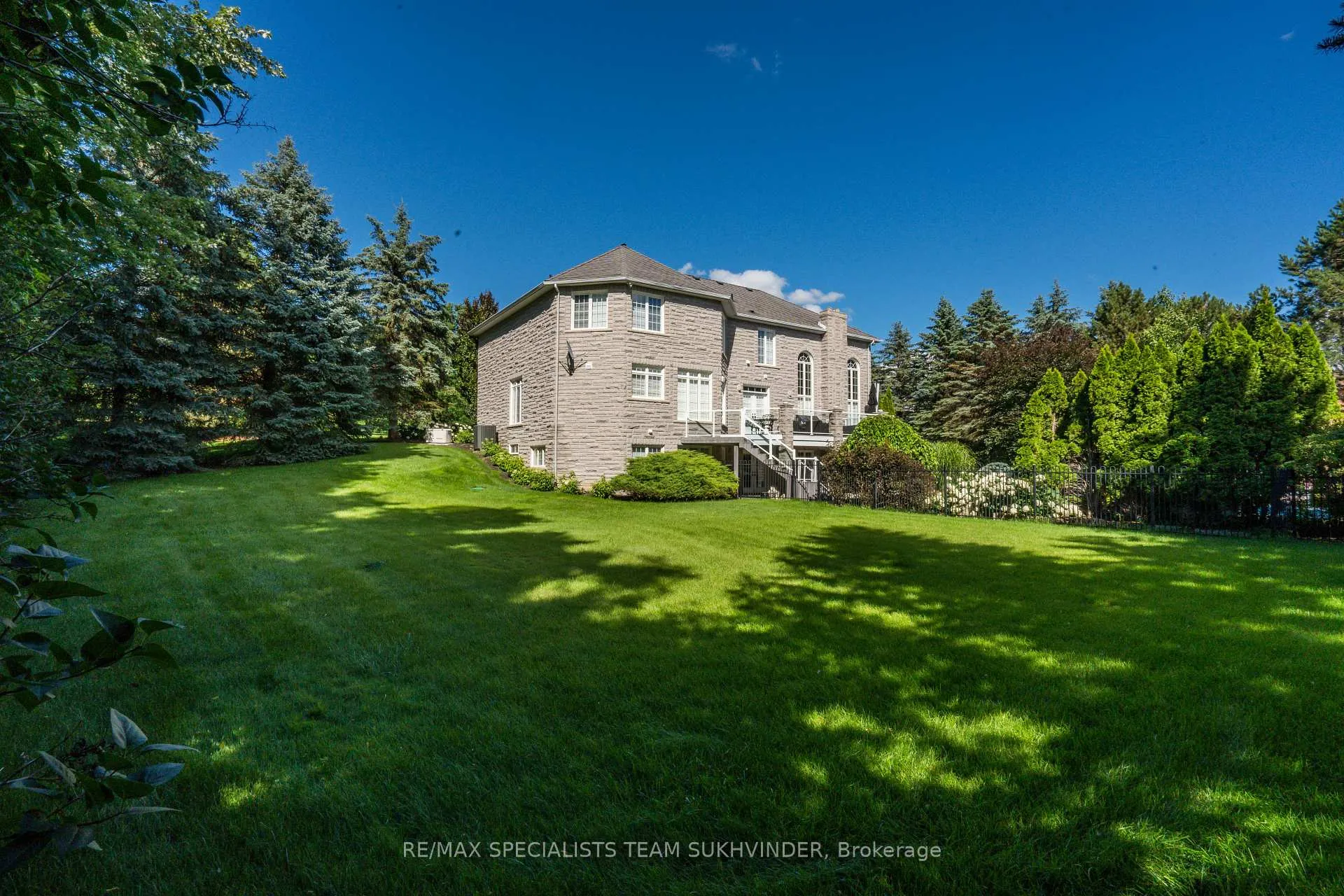Photo 38 of 4 Stonehart Street, Caledon, Palgrave — HOMEH