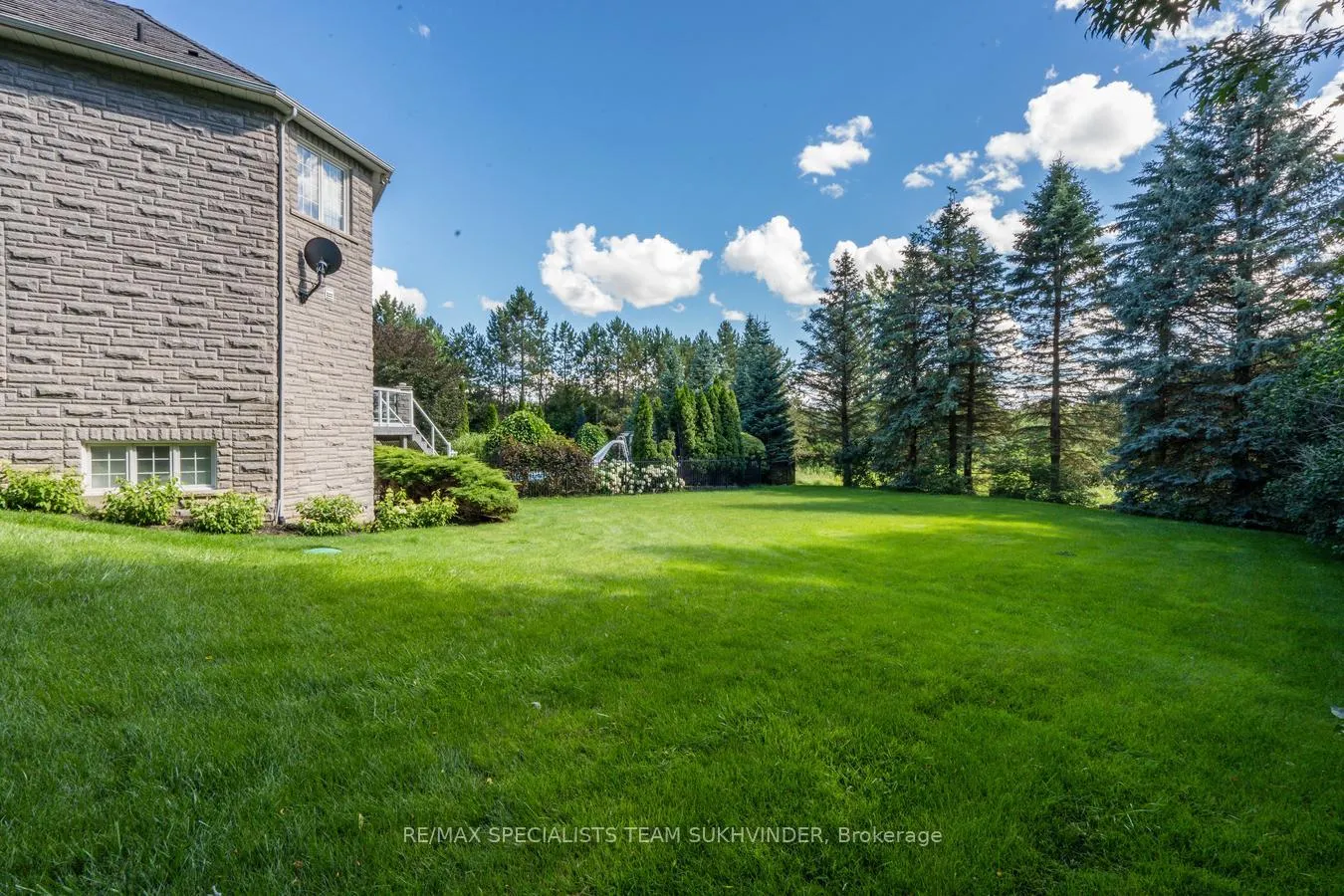 Photo 39 of 4 Stonehart Street, Caledon, Palgrave — HOMEH