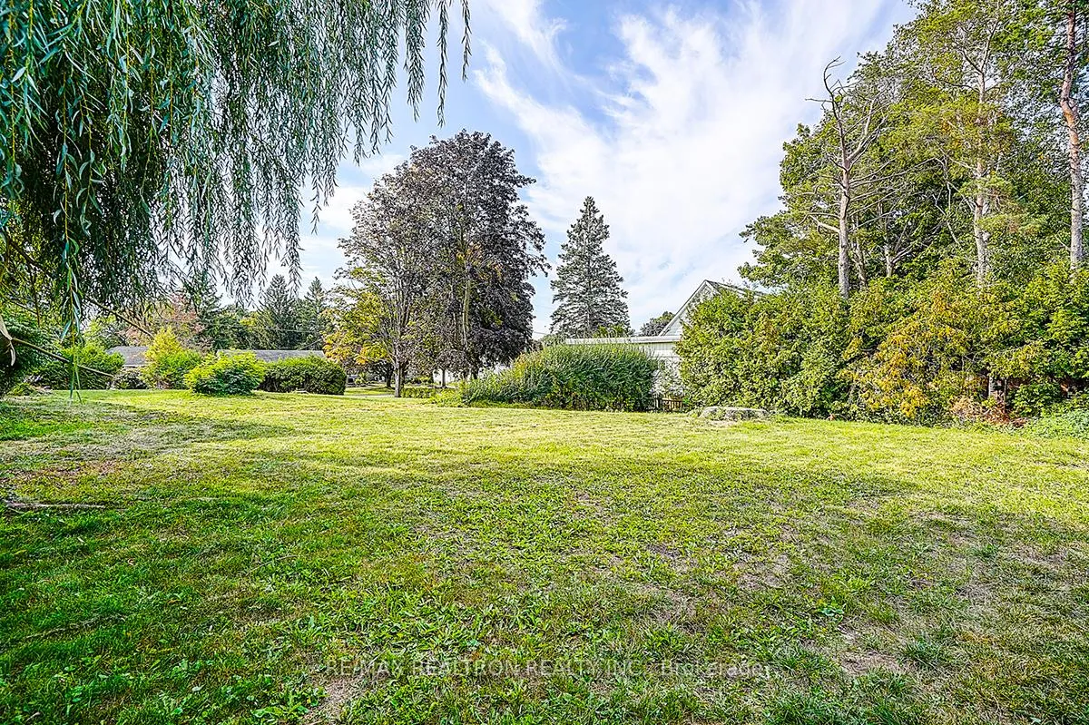 Photo 7 of 900 Parklane Avenue, Oshawa, Eastdale — HOMEH