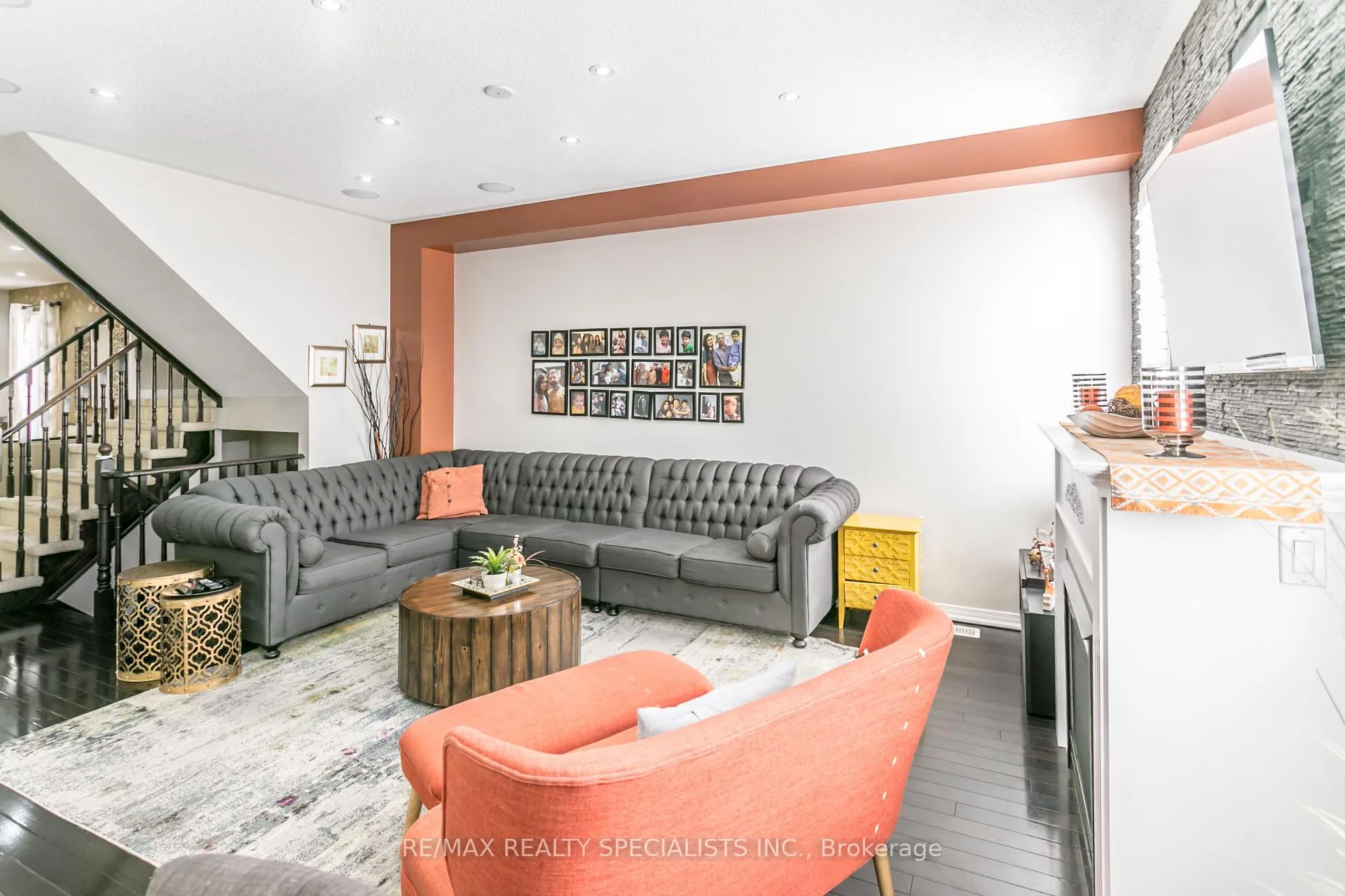 Photo 9 of 1579 Edgecroft Drive, Pickering, Duffin Heights — HOMEH