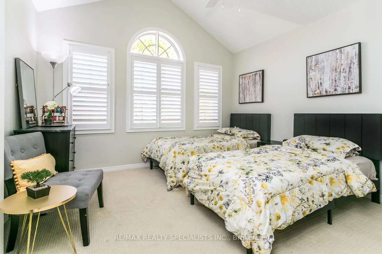 Photo 17 of 1579 Edgecroft Drive, Pickering, Duffin Heights — HOMEH