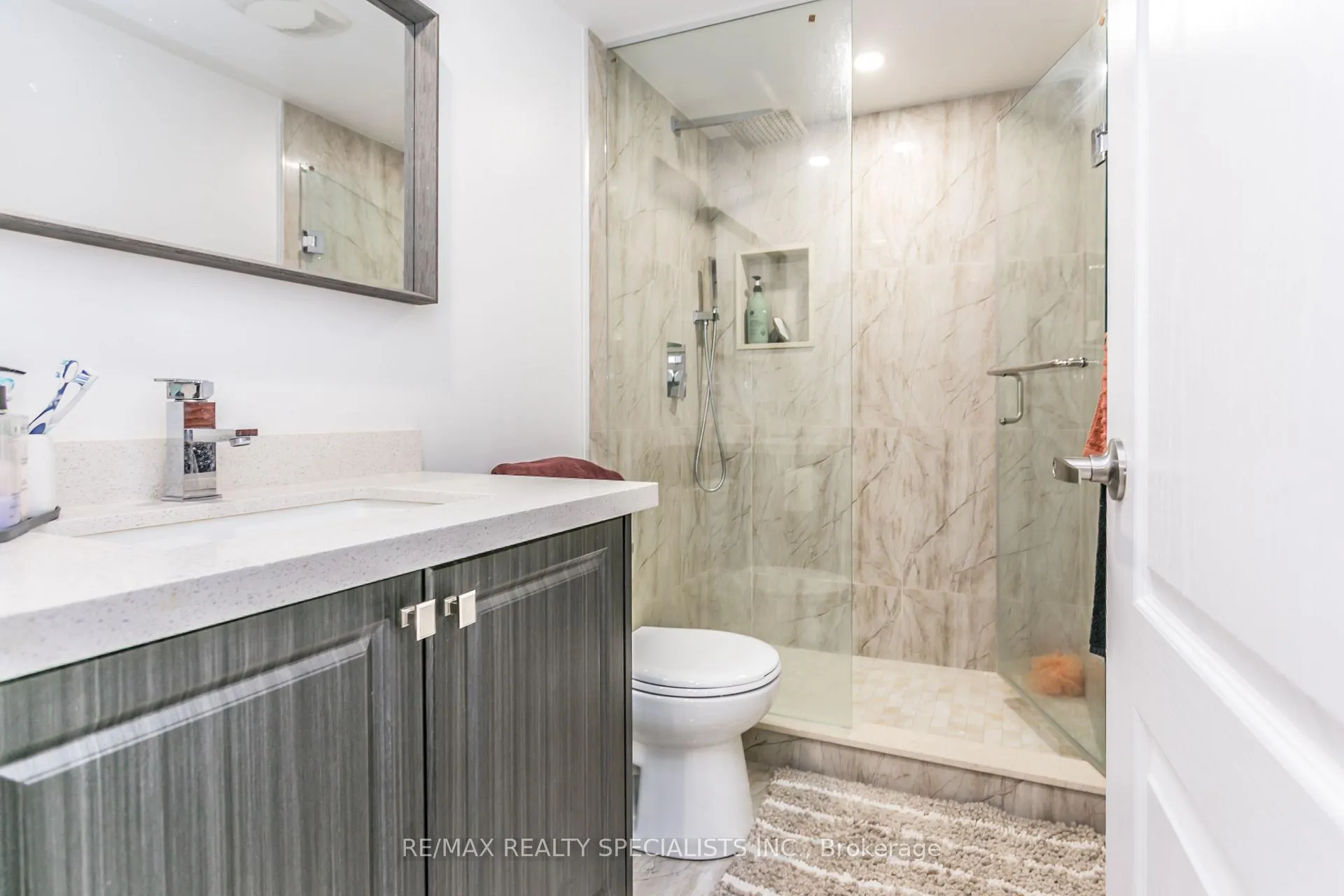 Photo 27 of 1579 Edgecroft Drive, Pickering, Duffin Heights — HOMEH