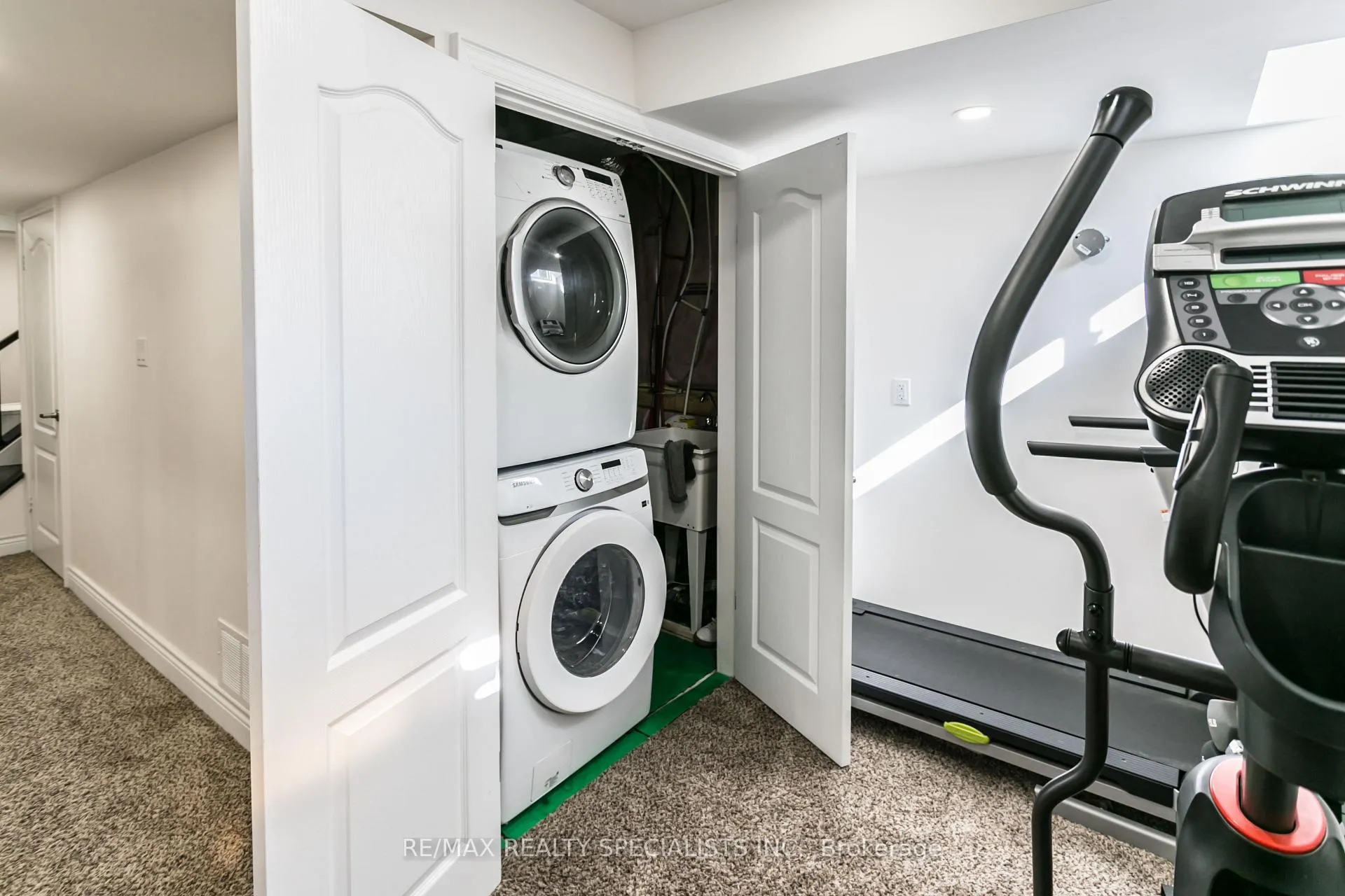 Photo 28 of 1579 Edgecroft Drive, Pickering, Duffin Heights — HOMEH