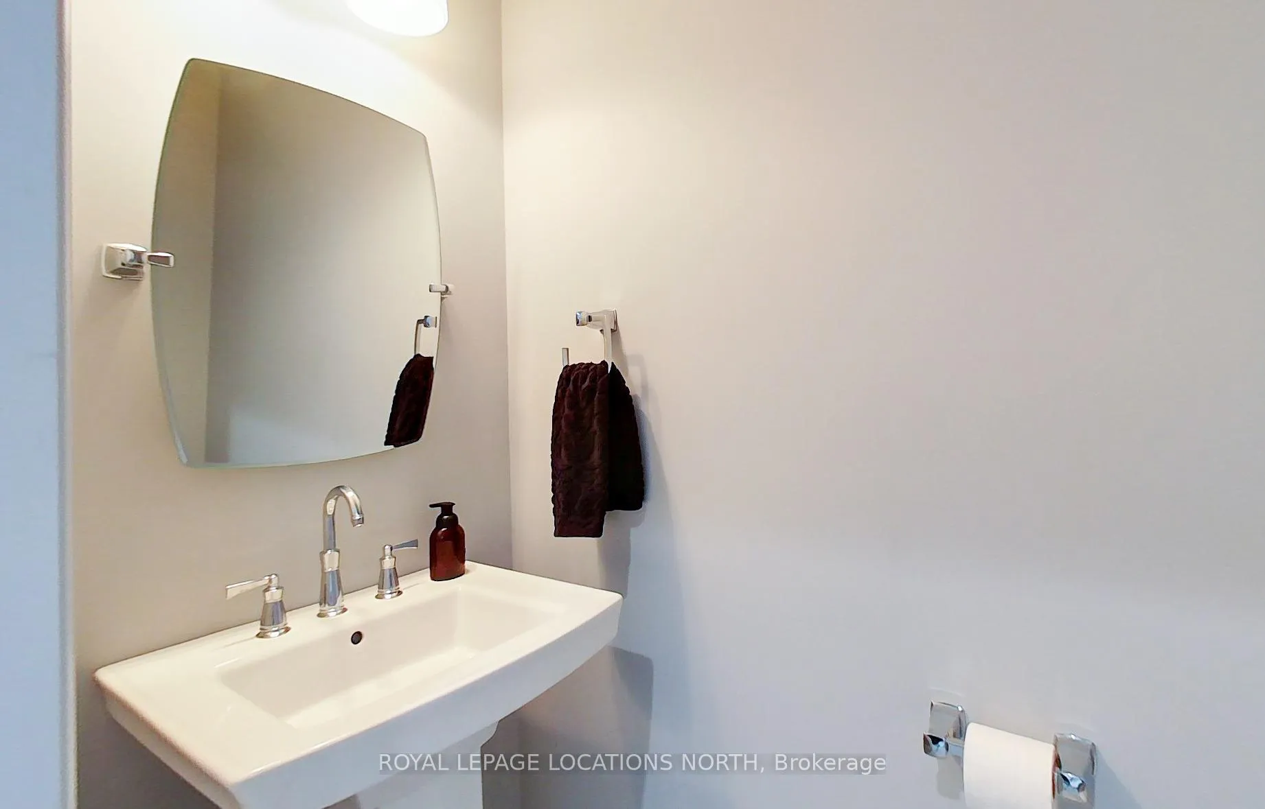 Photo 14 of 29 Garbutt Crescent, Collingwood — HOMEH