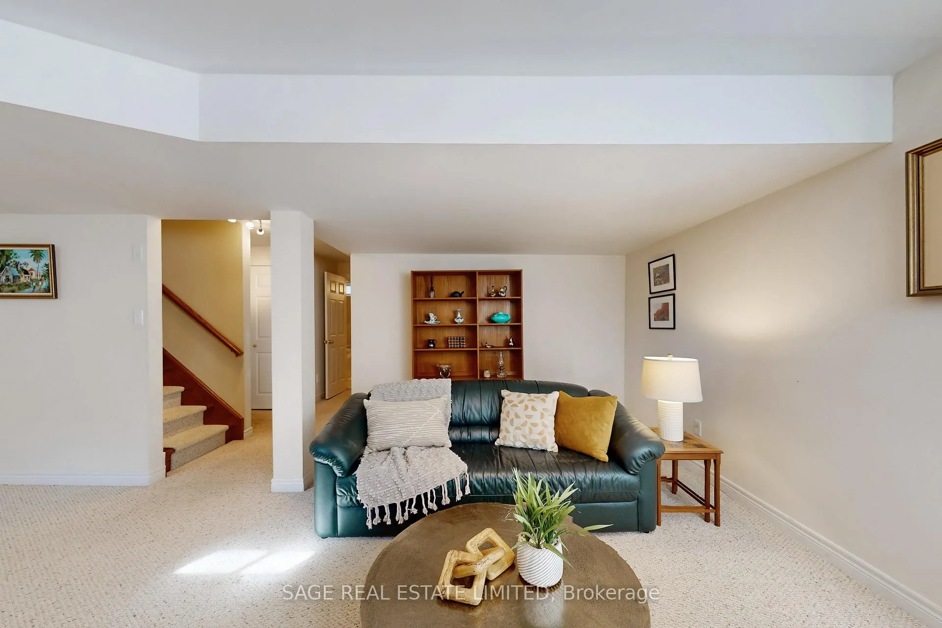 Photo 29 of 30 Nailsworth Crescent, Caledon, Caledon East — HOMEH
