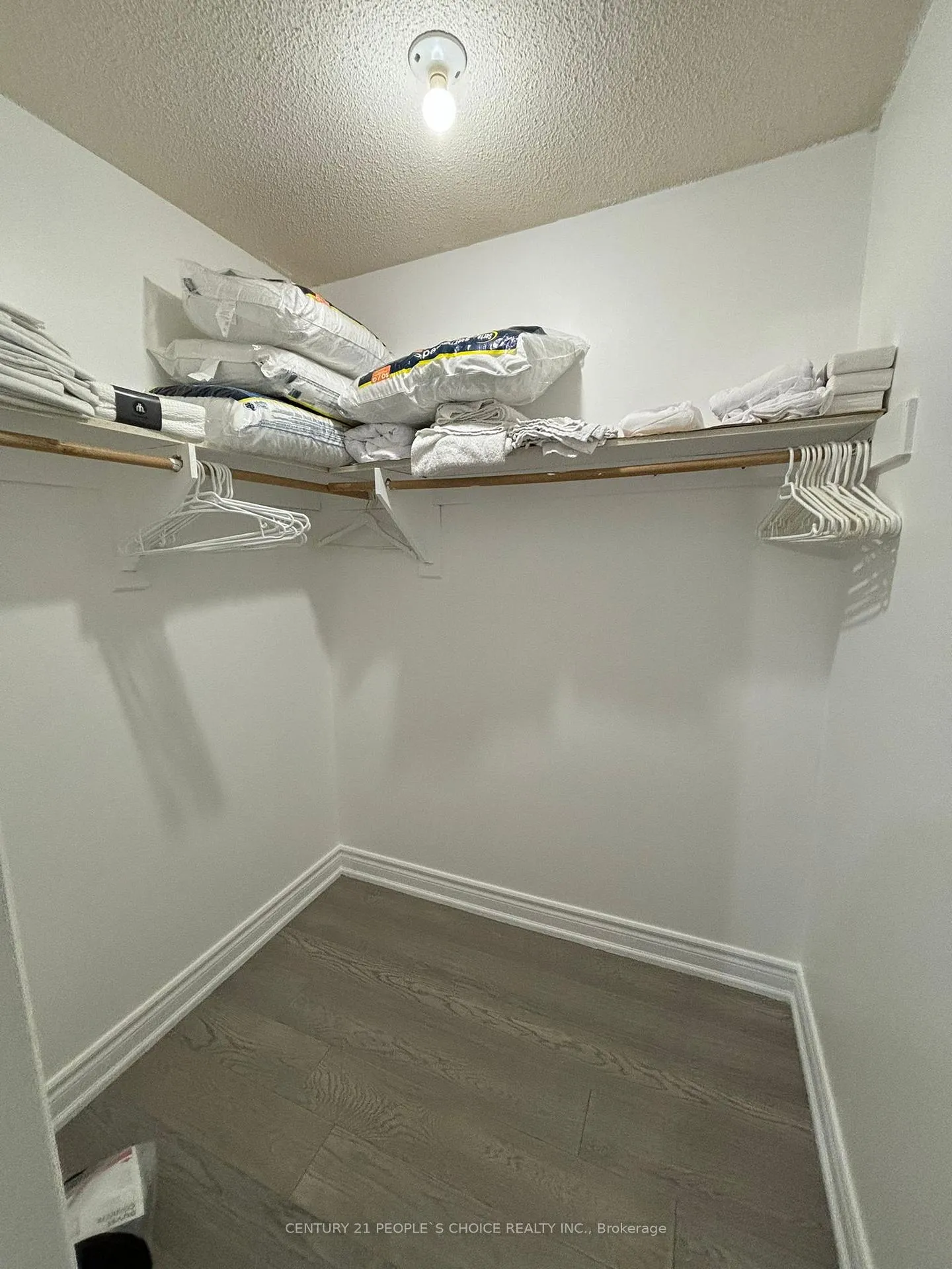 Photo 17 of 2016 Shay Drive, Pickering, Brock Ridge — HOMEH