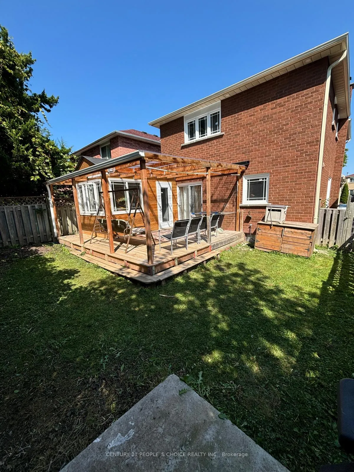 Photo 20 of 2016 Shay Drive, Pickering, Brock Ridge — HOMEH