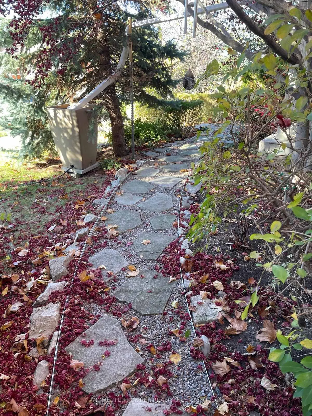 Photo 6 of 1 Ocean Avenue, Vaughan, Vellore Village — HOMEH