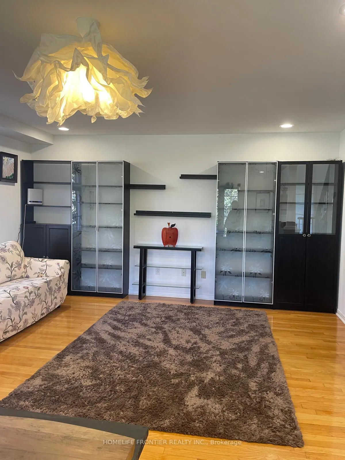 Photo 14 of 1 Ocean Avenue, Vaughan, Vellore Village — HOMEH