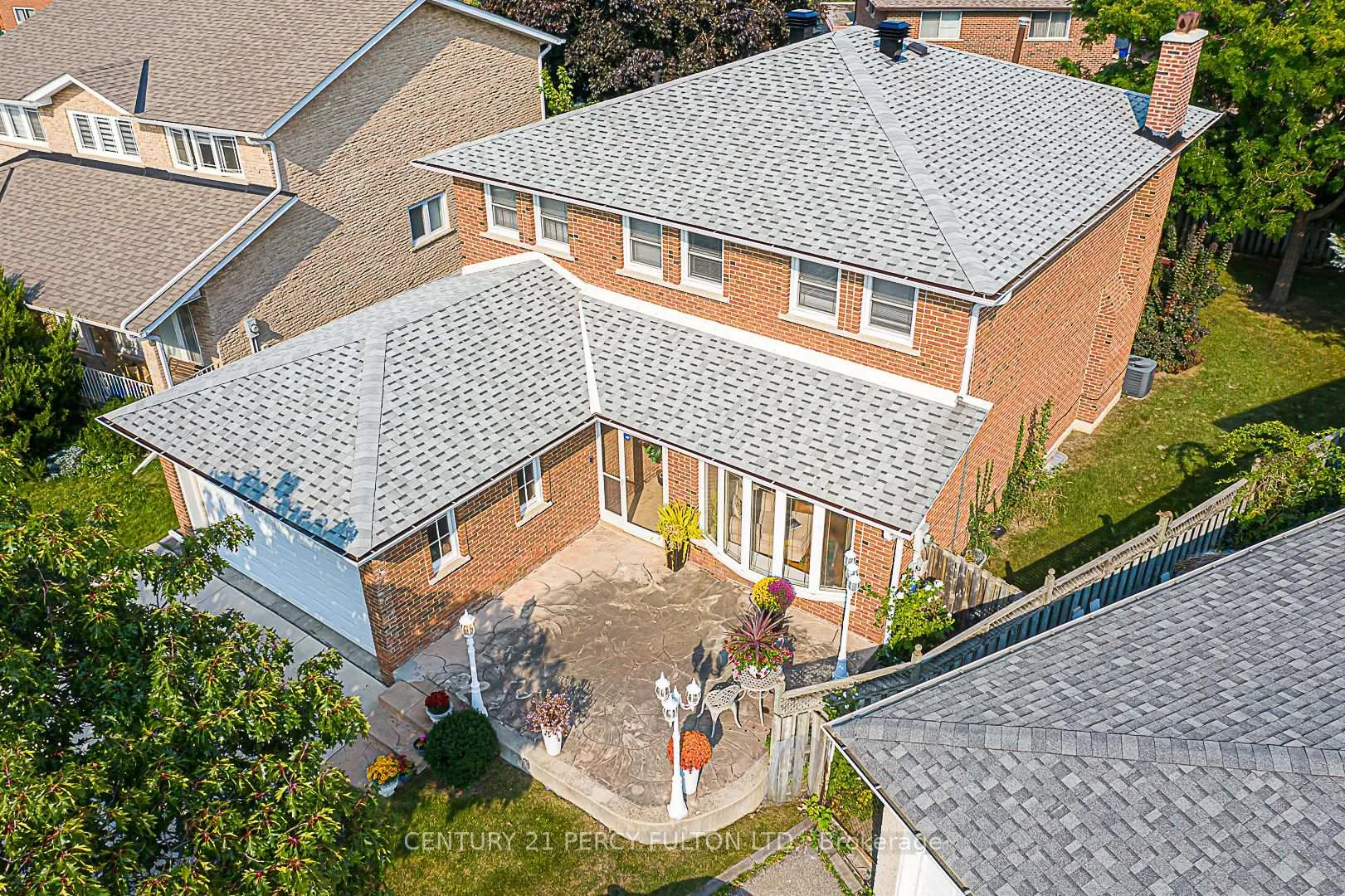 Photo 2 of 67 Cheeseman Drive, Markham, Milliken Mills West — HOMEH