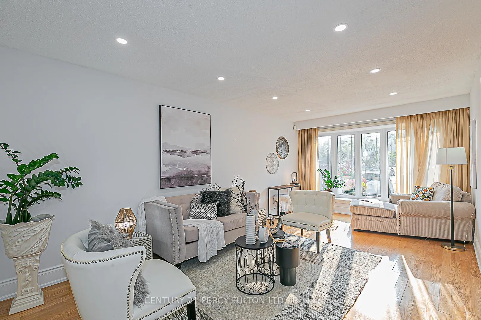 Photo 11 of 67 Cheeseman Drive, Markham, Milliken Mills West — HOMEH