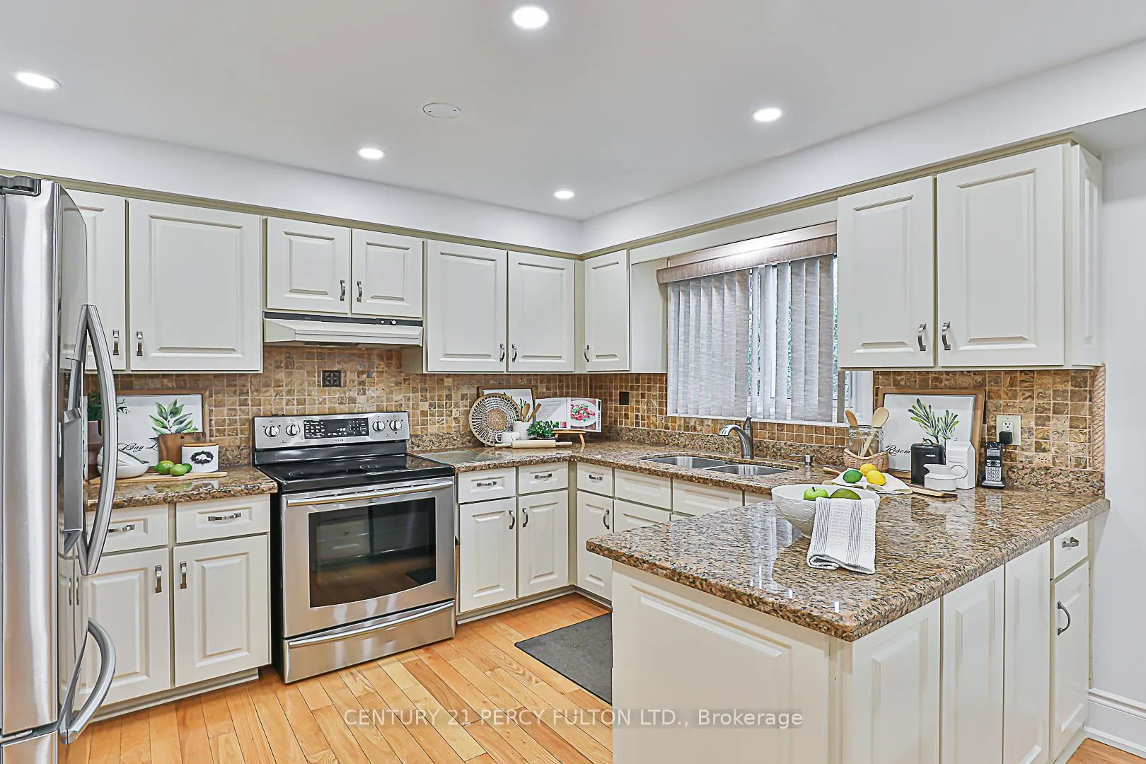 Photo 17 of 67 Cheeseman Drive, Markham, Milliken Mills West — HOMEH