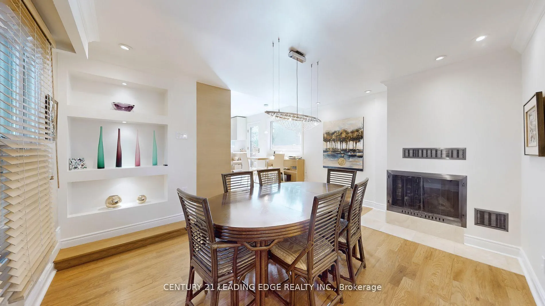 Photo 10 of 34 Rosemead Close, Markham, Unionville — HOMEH