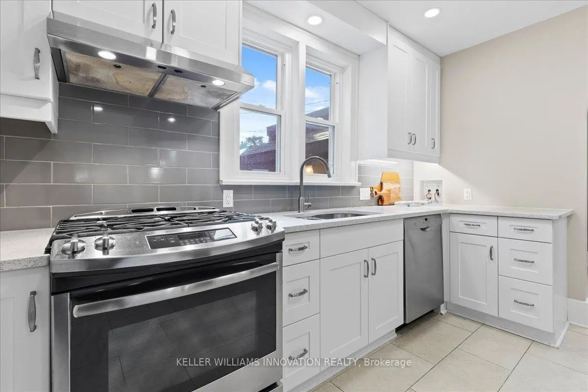 Photo 14 of 19 Homewood Avenue, Kitchener — HOMEH