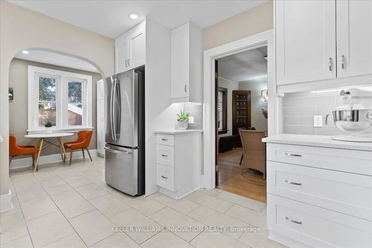 Photo 15 of 19 Homewood Avenue, Kitchener — HOMEH