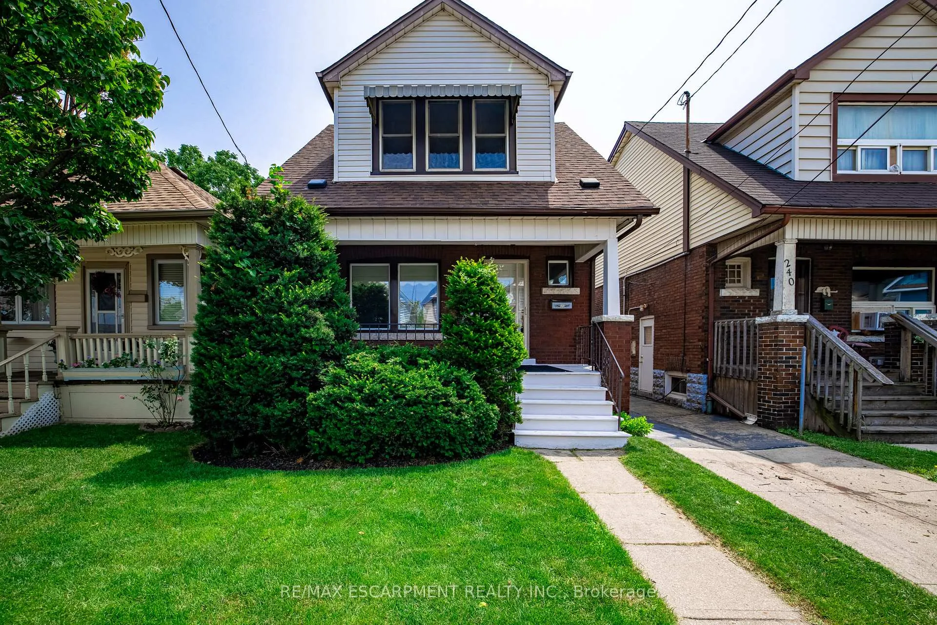 Photo 1 of 242 Glendale Avenue N, Hamilton, Crown Point — HOMEH
