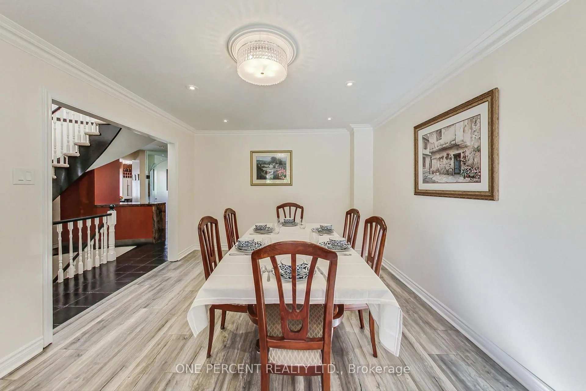 Photo 7 of 40 Mullen Drive, Vaughan, Brownridge — HOMEH