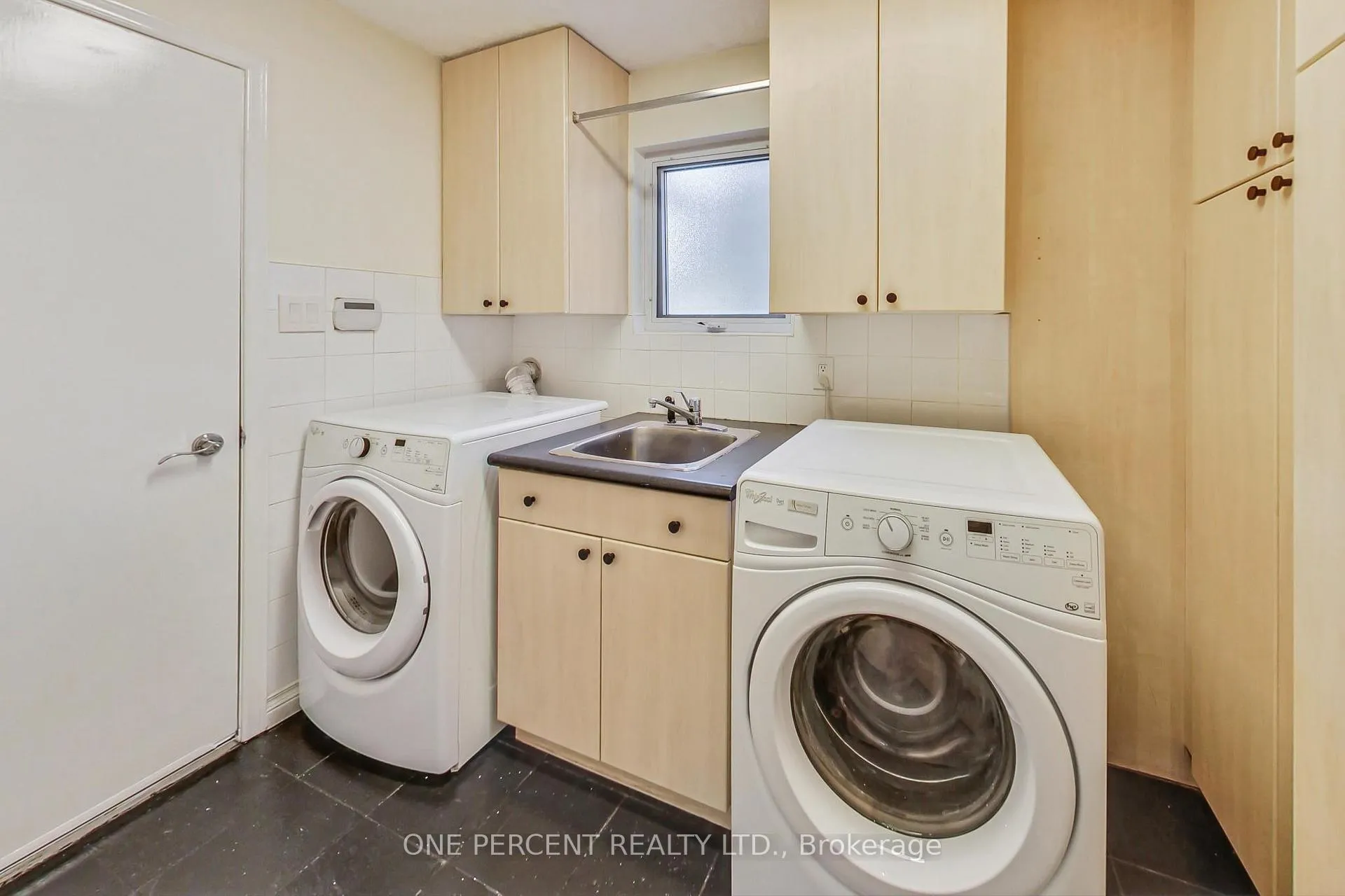 Photo 17 of 40 Mullen Drive, Vaughan, Brownridge — HOMEH