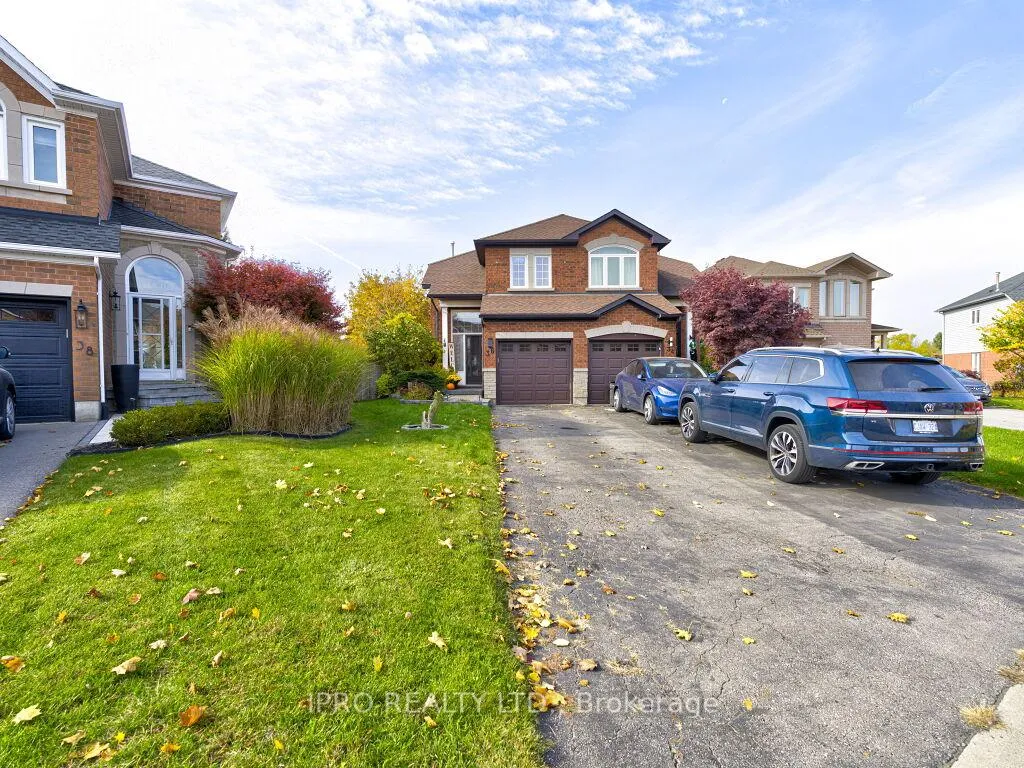 Photo 1 of 36 Kildonan Crescent, Hamilton, Waterdown — HOMEH