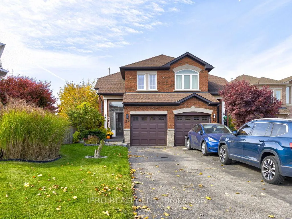 Photo 2 of 36 Kildonan Crescent, Hamilton, Waterdown — HOMEH