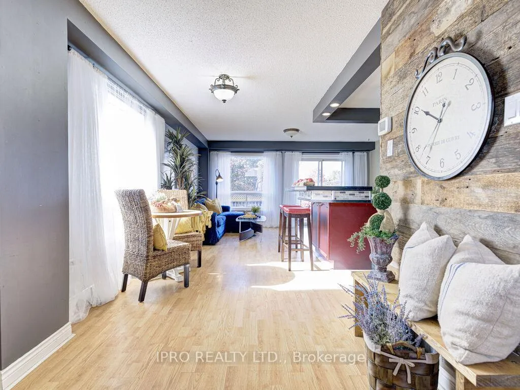 Photo 23 of 36 Kildonan Crescent, Hamilton, Waterdown — HOMEH