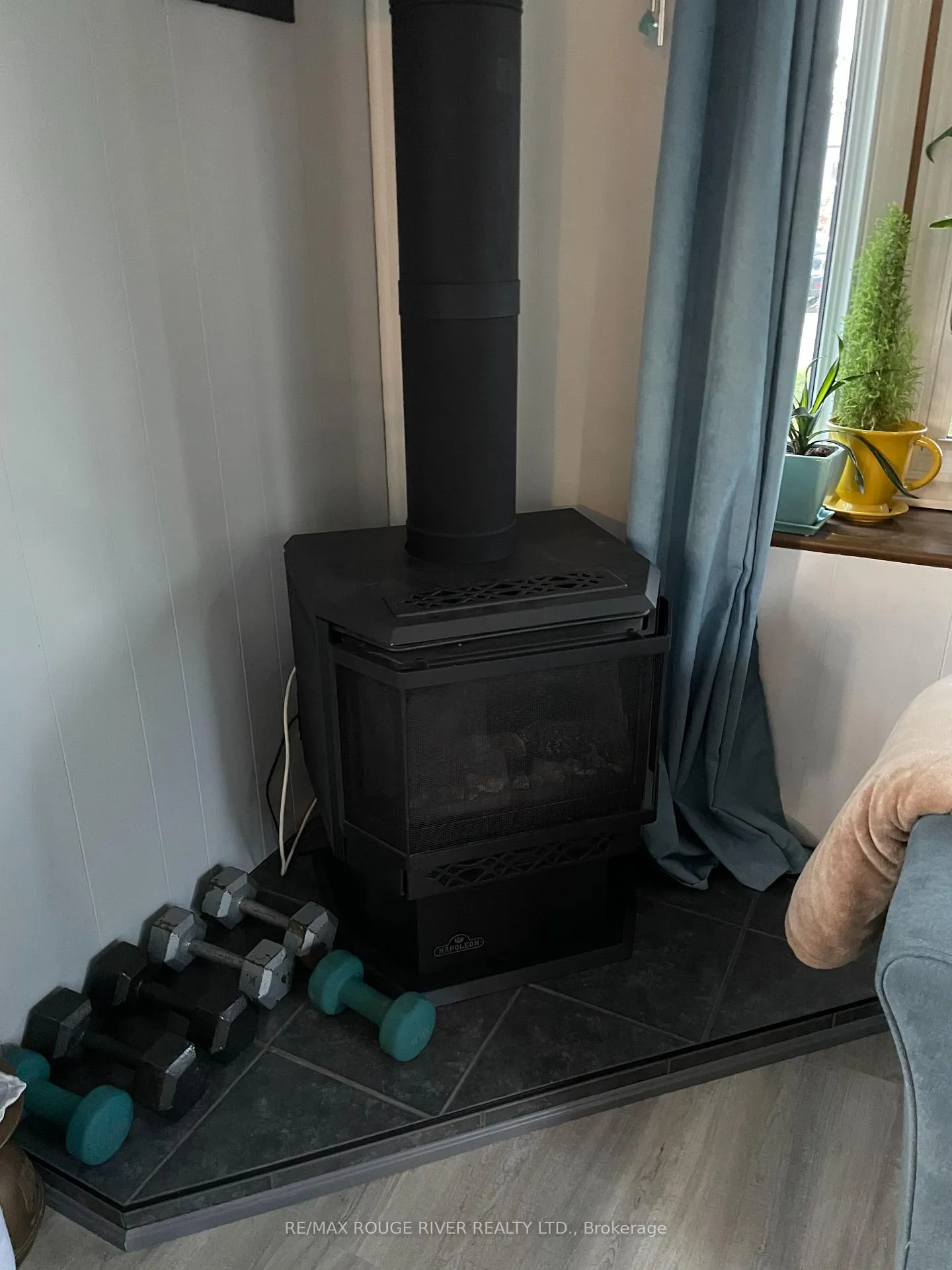 Photo 7 of 22 Valleyview Drive, Hamilton Township, Rural Hamilton — HOMEH