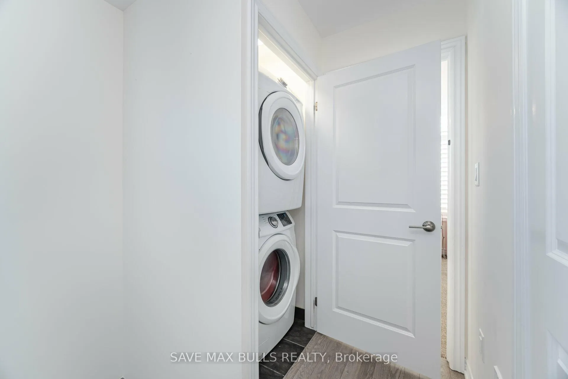 Photo 17 of Unit 94, 1890 Rymal Road E, Hamilton, Stoney Creek Mountain — HOMEH