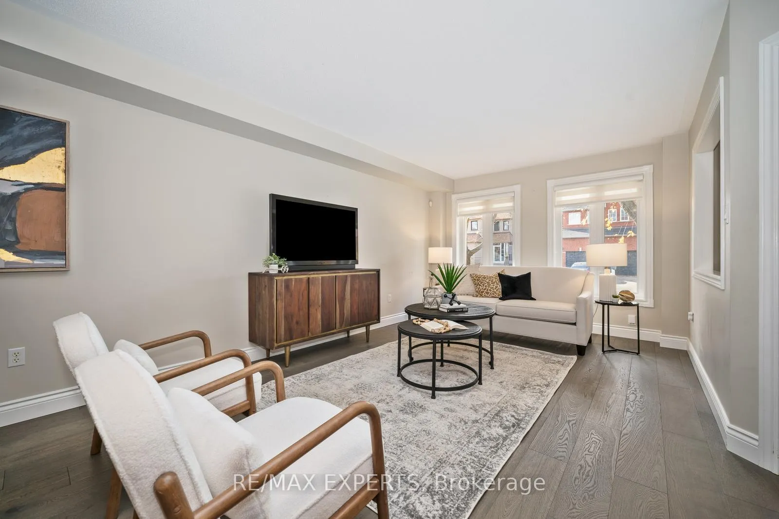 Photo 5 of 53 La Neve Avenue, Vaughan, Sonoma Heights — HOMEH