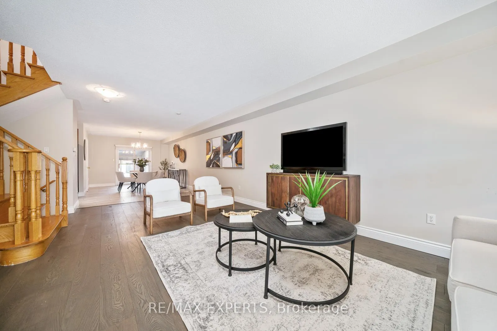 Photo 6 of 53 La Neve Avenue, Vaughan, Sonoma Heights — HOMEH