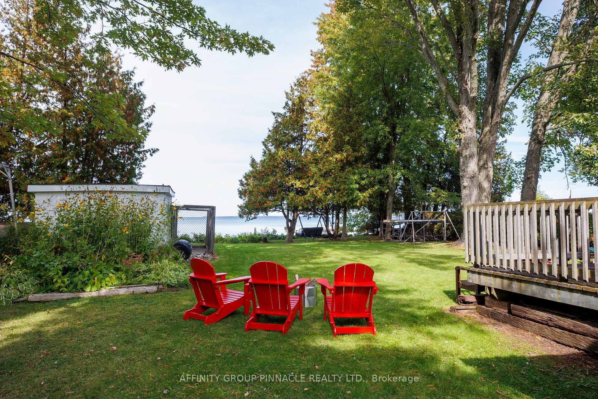 Photo 16 of 120 Irving Drive, Georgina, Pefferlaw — HOMEH