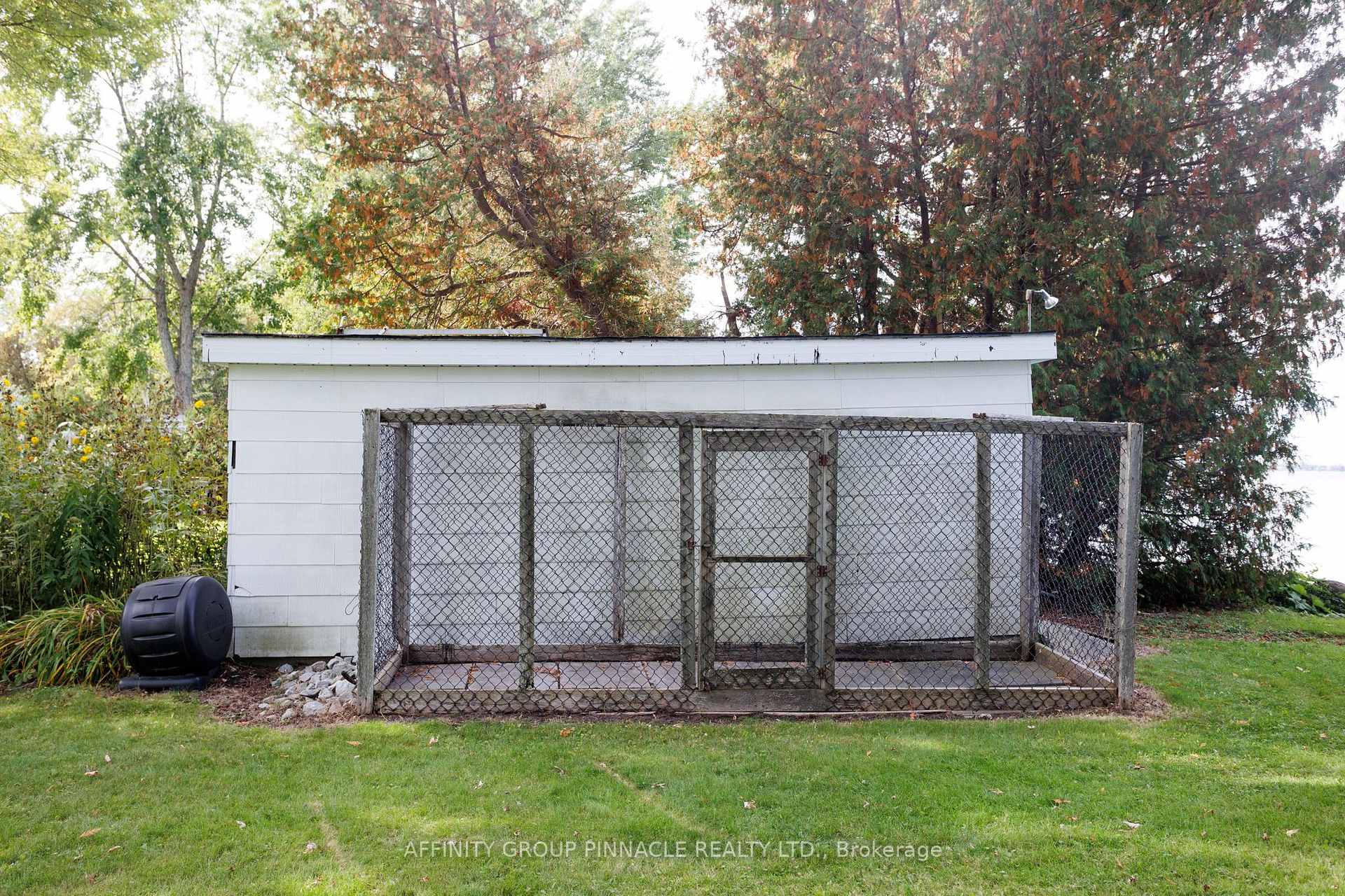 Photo 41 of 120 Irving Drive, Georgina, Pefferlaw — HOMEH