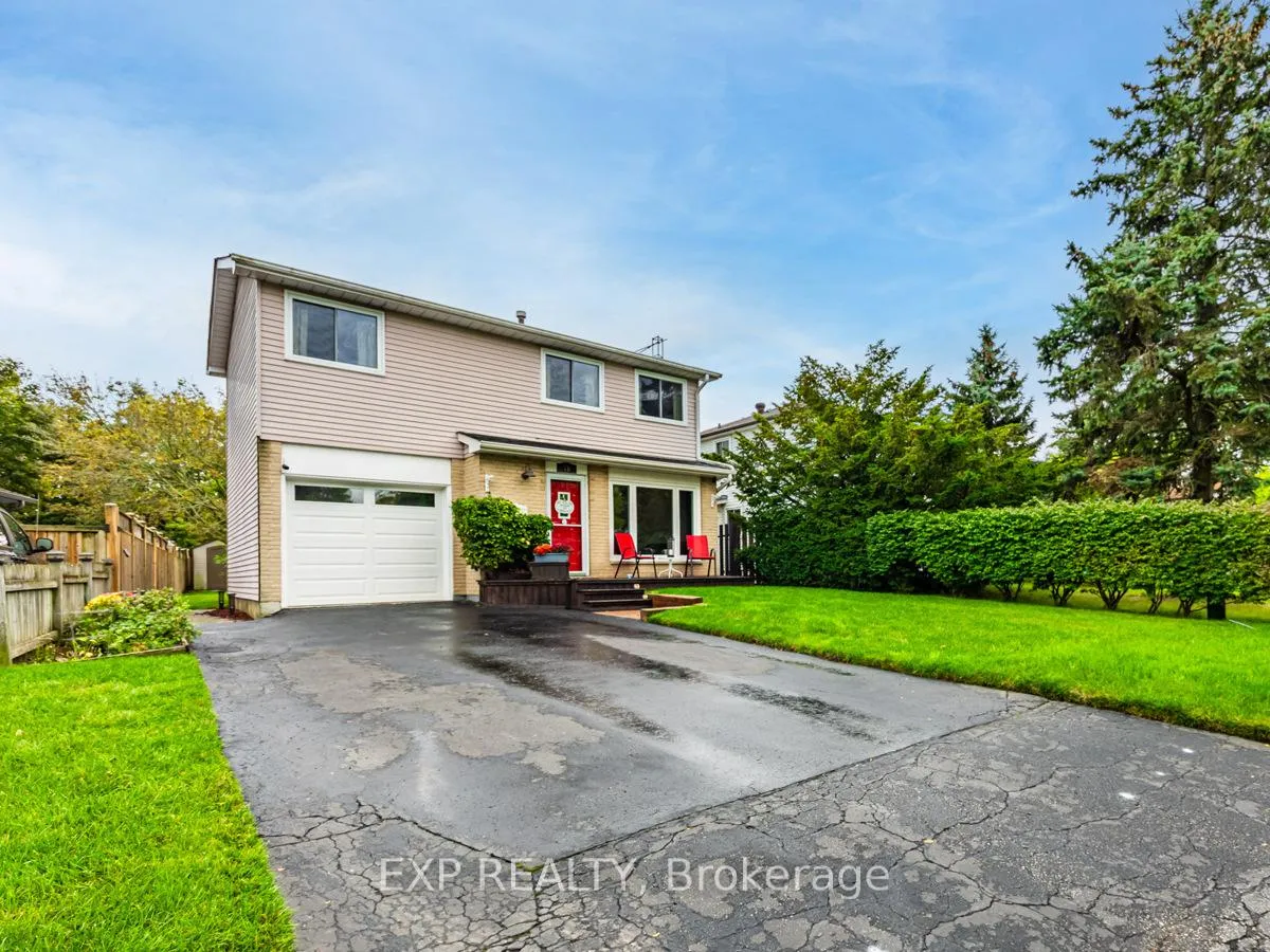 Photo 2 of 70 Slater Crescent, Ajax, South West — HOMEH