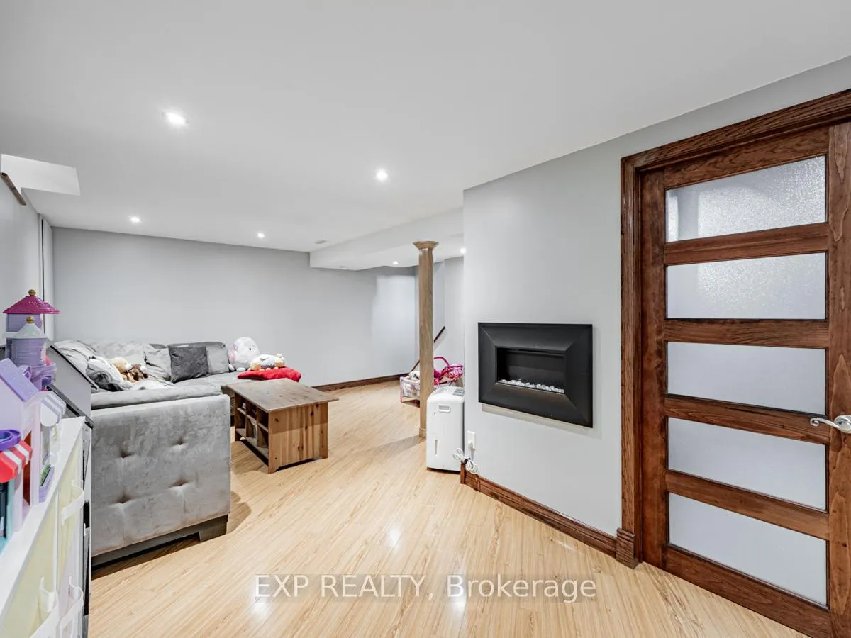Photo 27 of 70 Slater Crescent, Ajax, South West — HOMEH