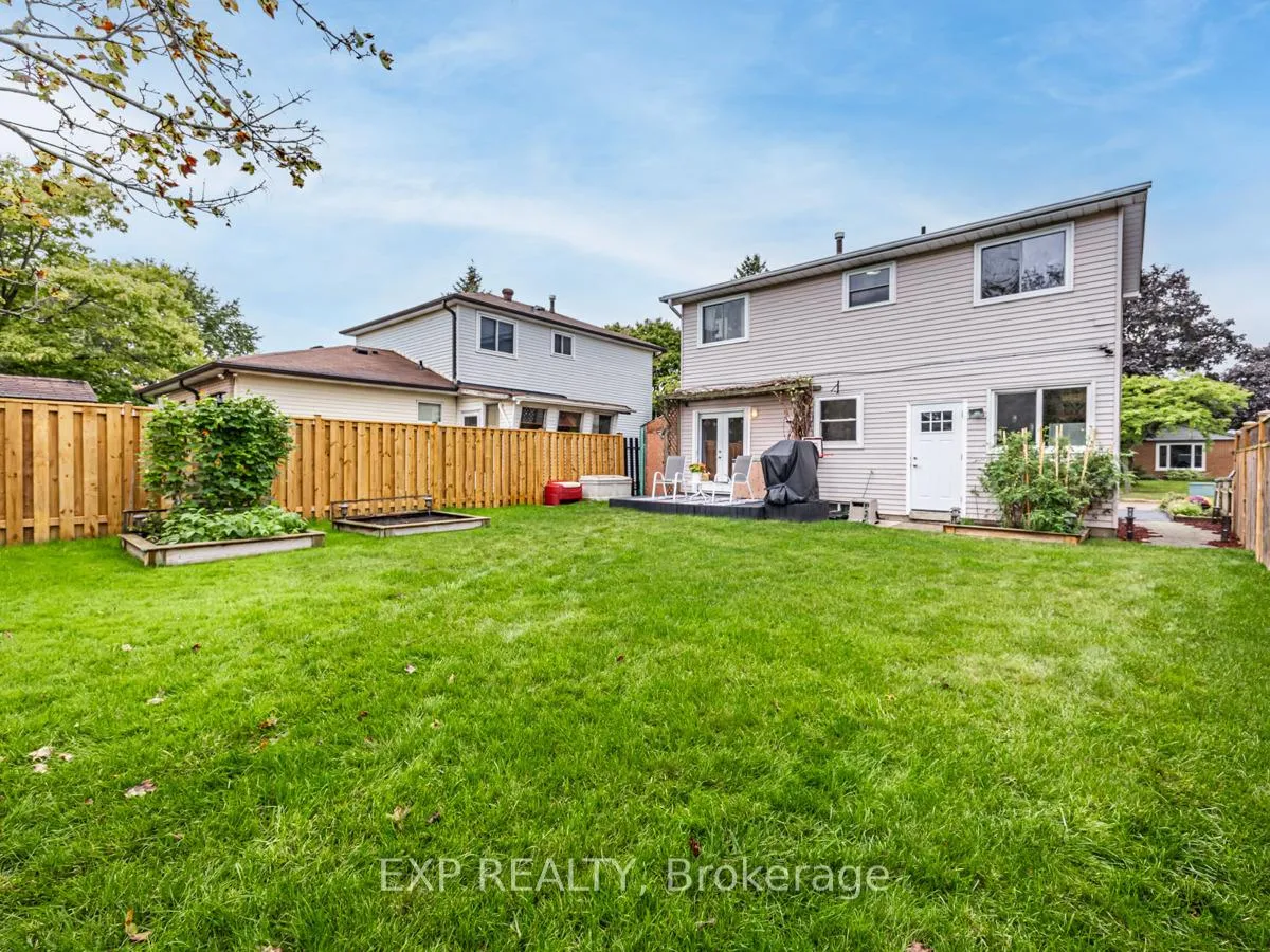 Photo 34 of 70 Slater Crescent, Ajax, South West — HOMEH
