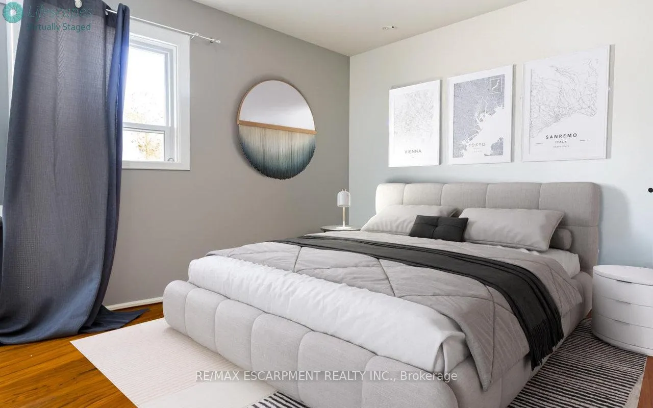 Photo 10 of 711 Upper Wellington Street, Hamilton, Hill Park — HOMEH