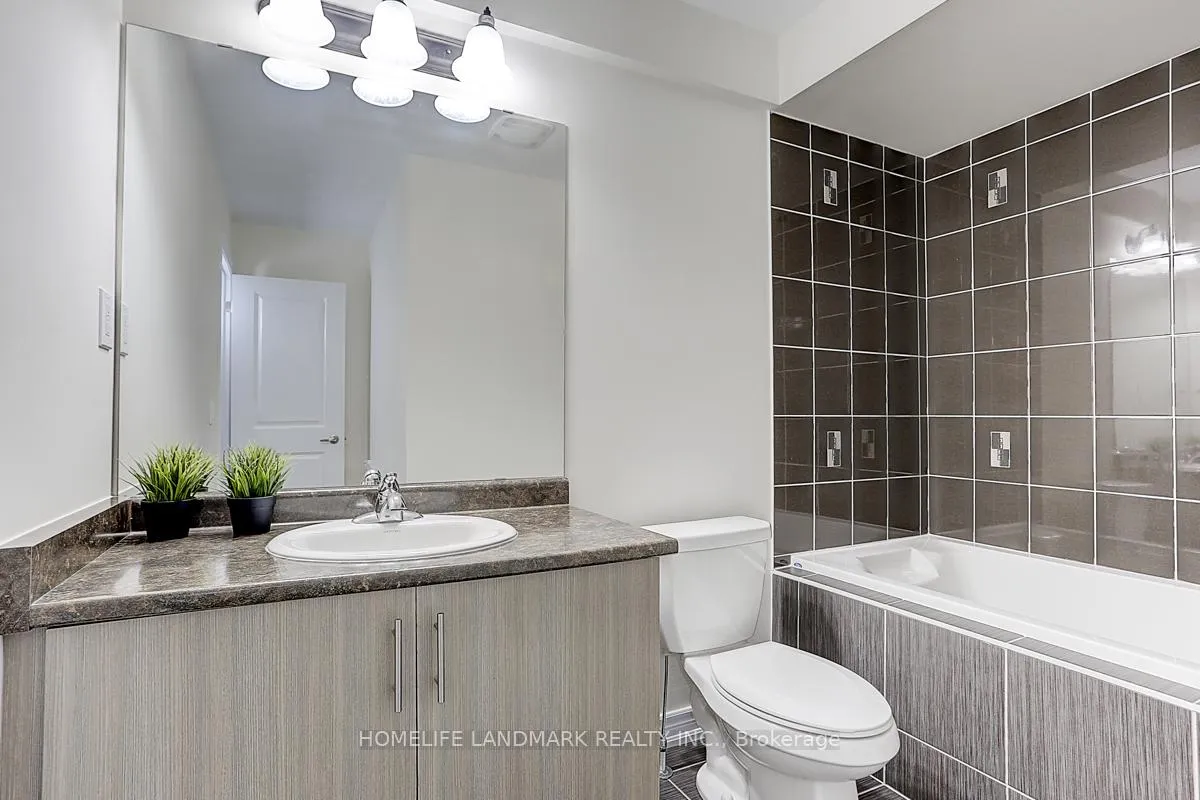Photo 6 of 127 Memon Place, Markham, Wismer — HOMEH