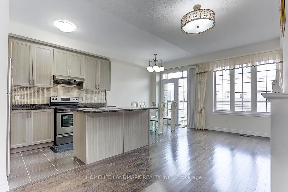 Photo 15 of 127 Memon Place, Markham, Wismer — HOMEH