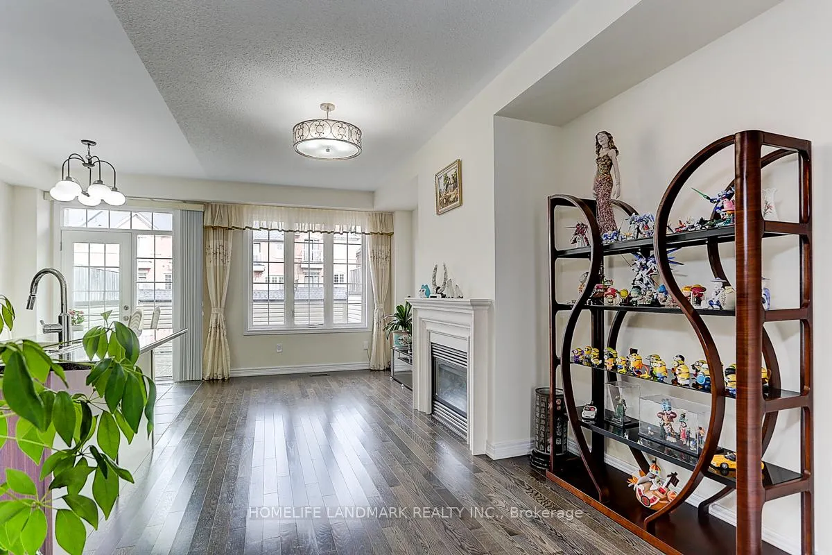 Photo 16 of 127 Memon Place, Markham, Wismer — HOMEH