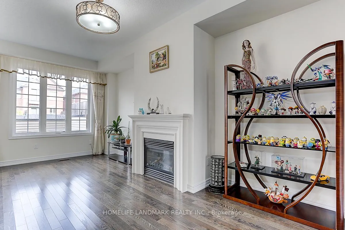 Photo 17 of 127 Memon Place, Markham, Wismer — HOMEH