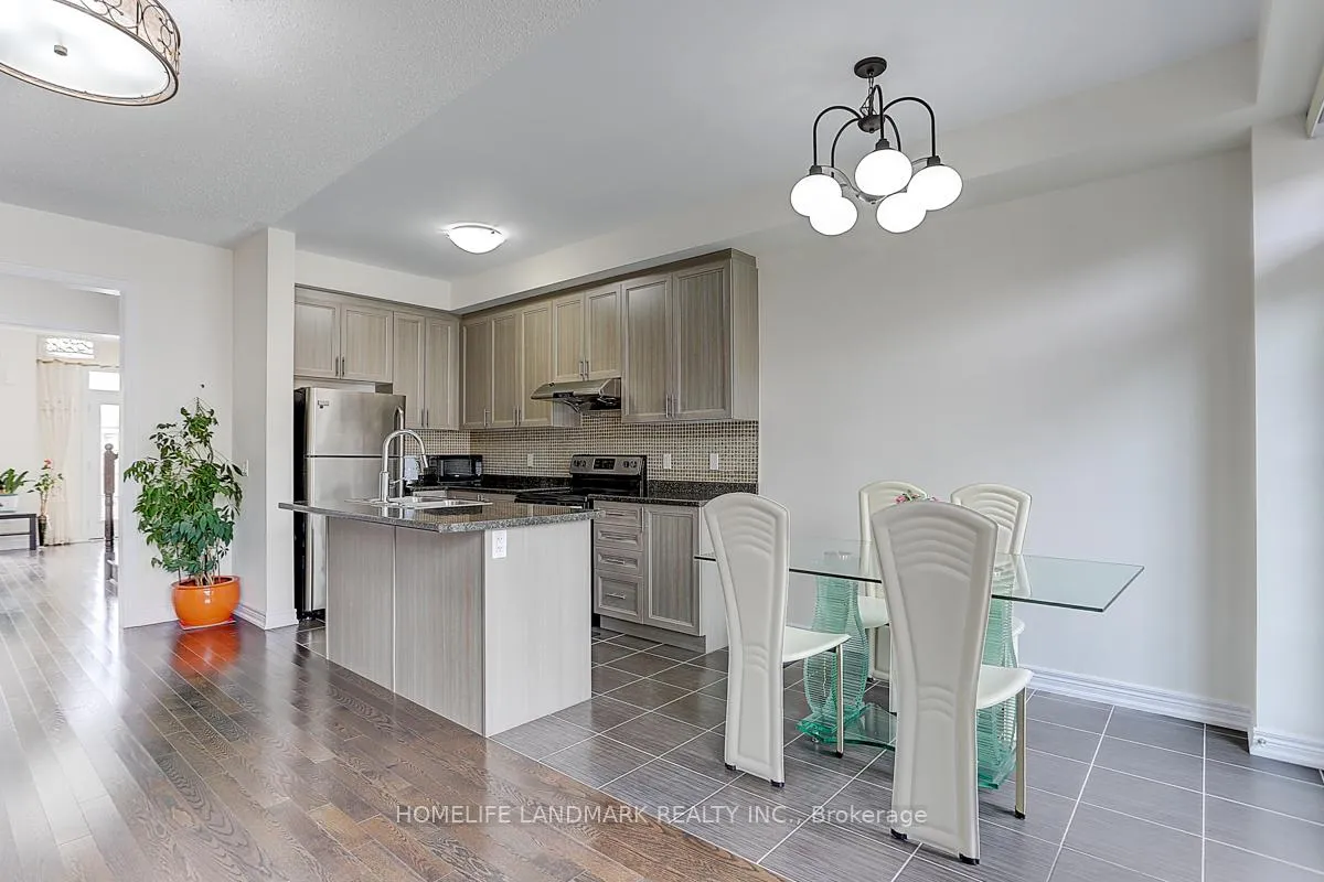 Photo 22 of 127 Memon Place, Markham, Wismer — HOMEH