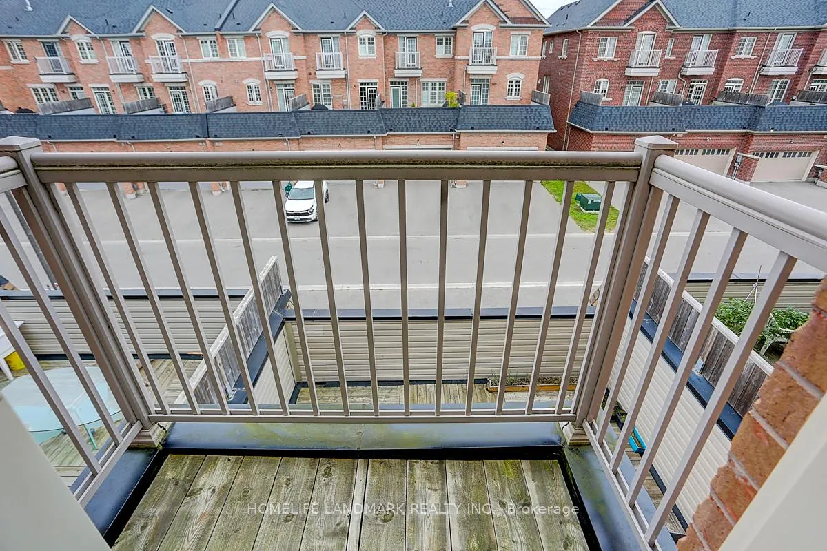 Photo 33 of 127 Memon Place, Markham, Wismer — HOMEH