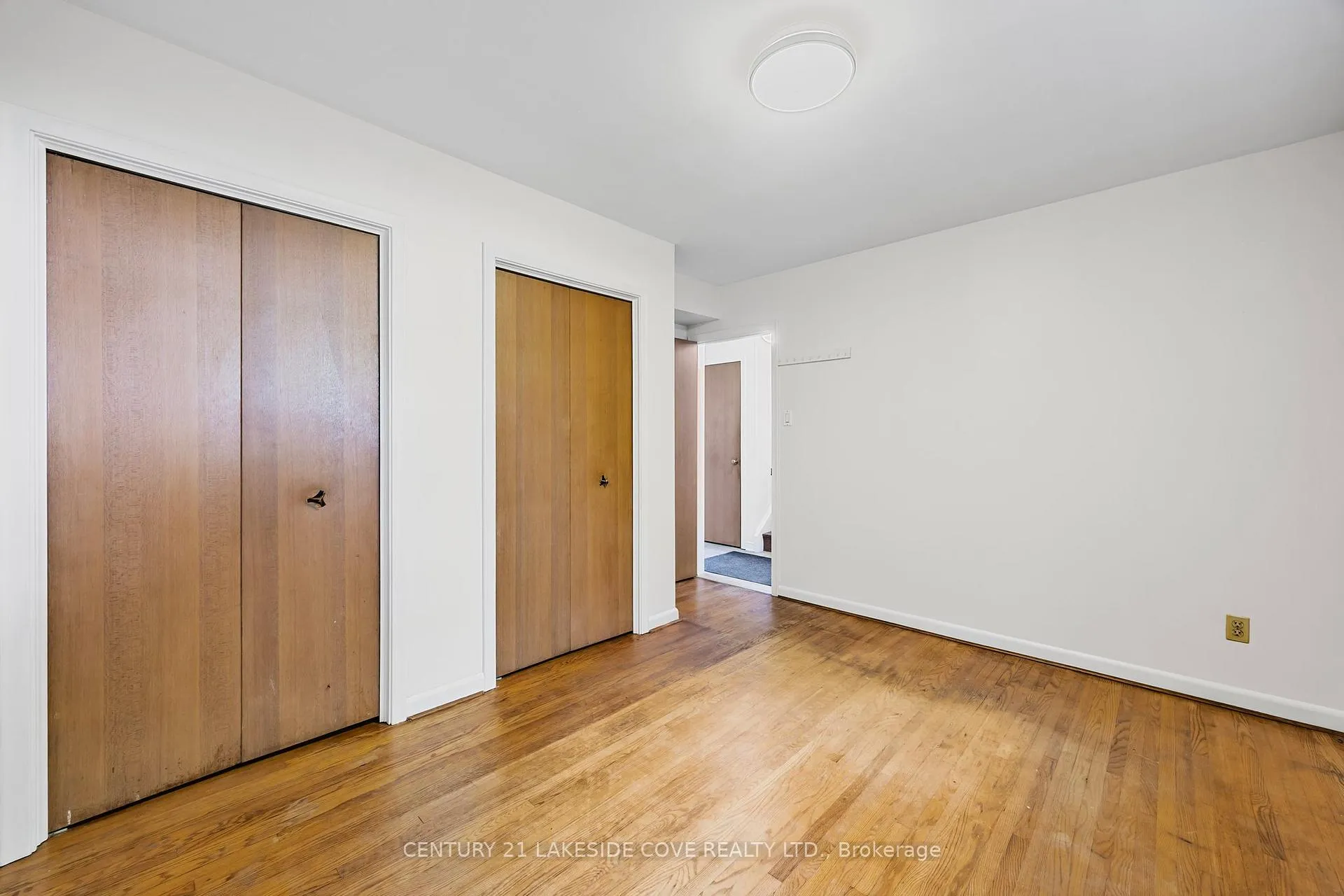 Photo 25 of 14 Ottaway Avenue, Barrie, Wellington — HOMEH