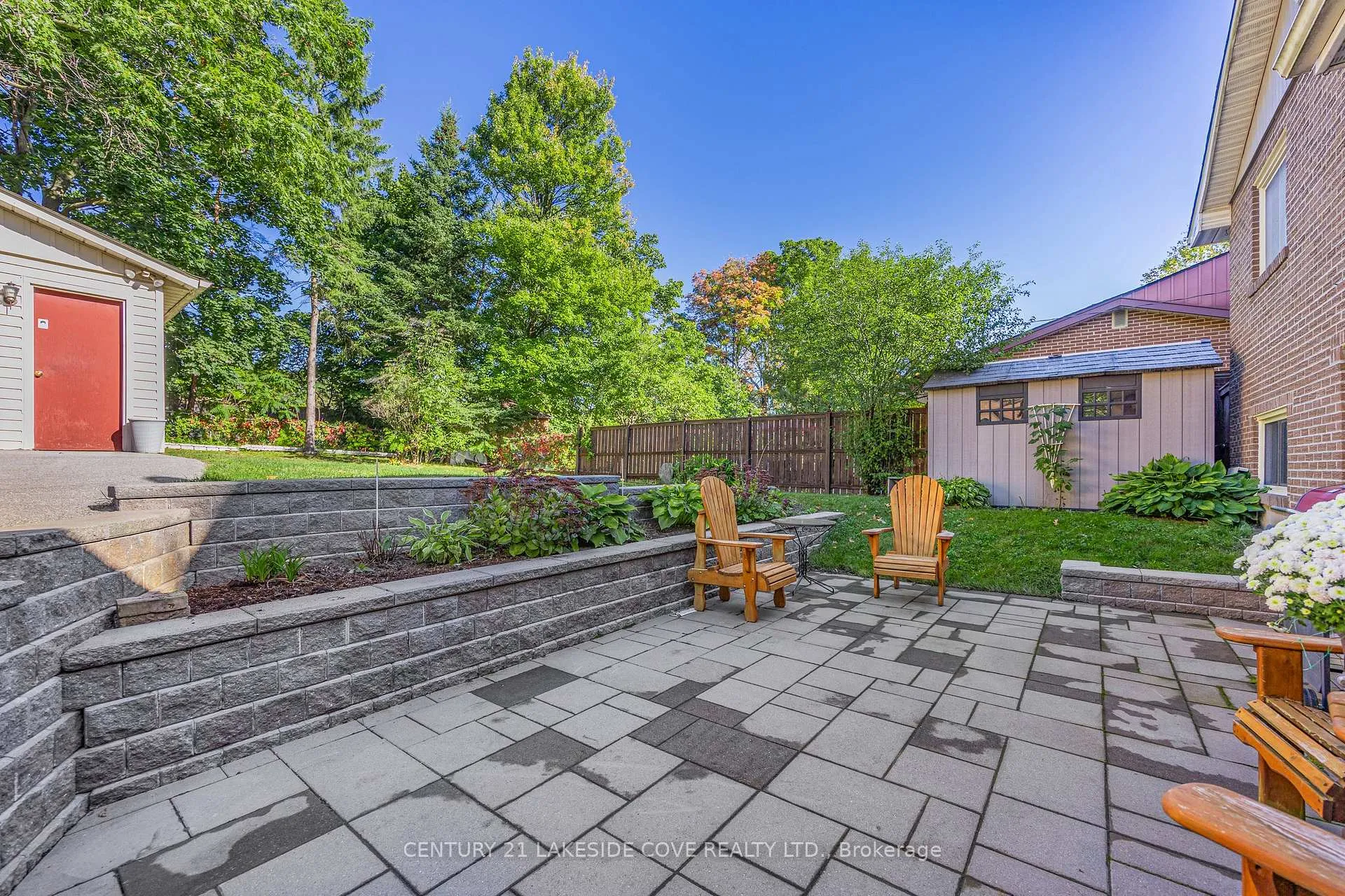 Photo 28 of 14 Ottaway Avenue, Barrie, Wellington — HOMEH