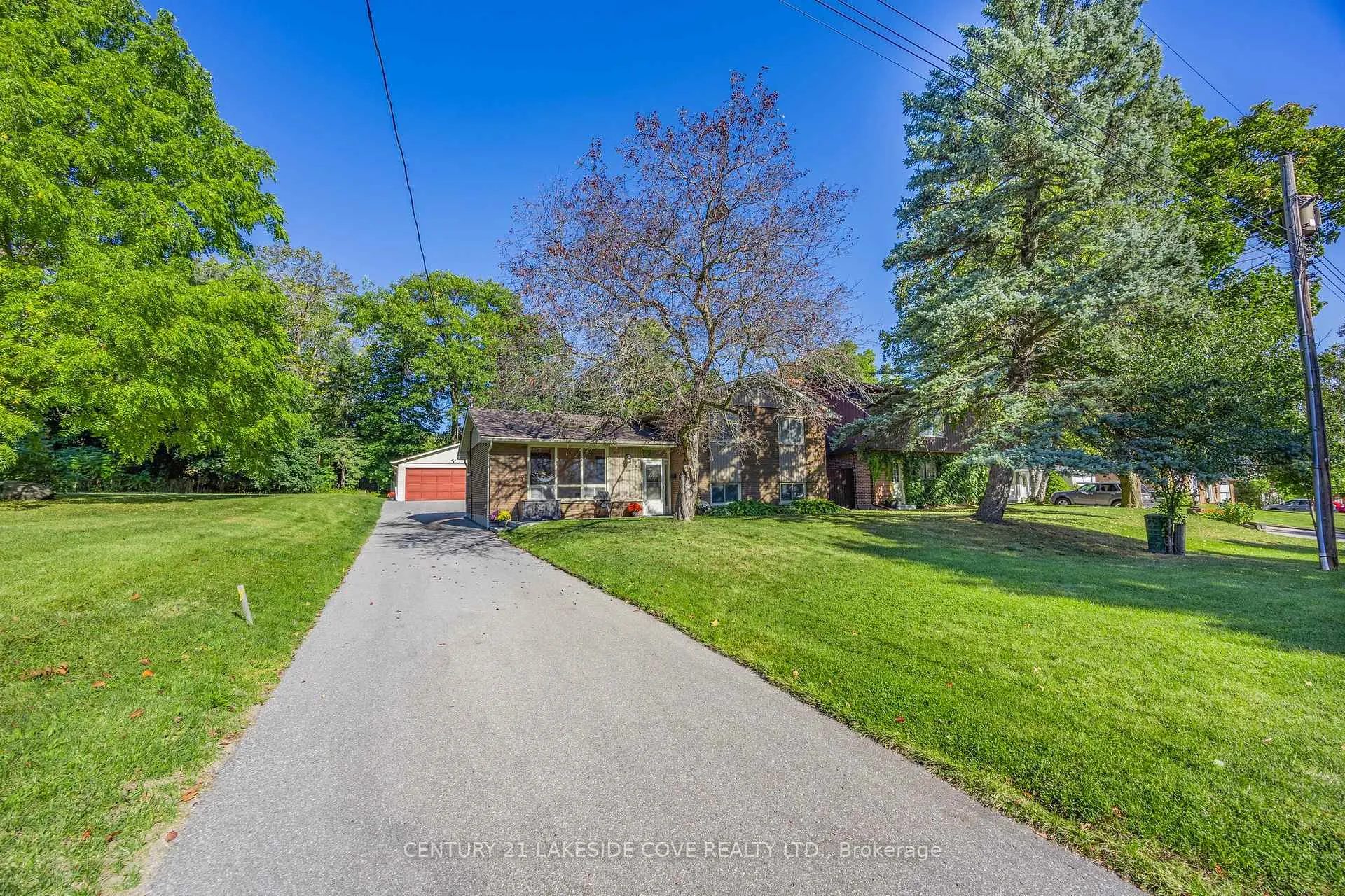 Photo 37 of 14 Ottaway Avenue, Barrie, Wellington — HOMEH