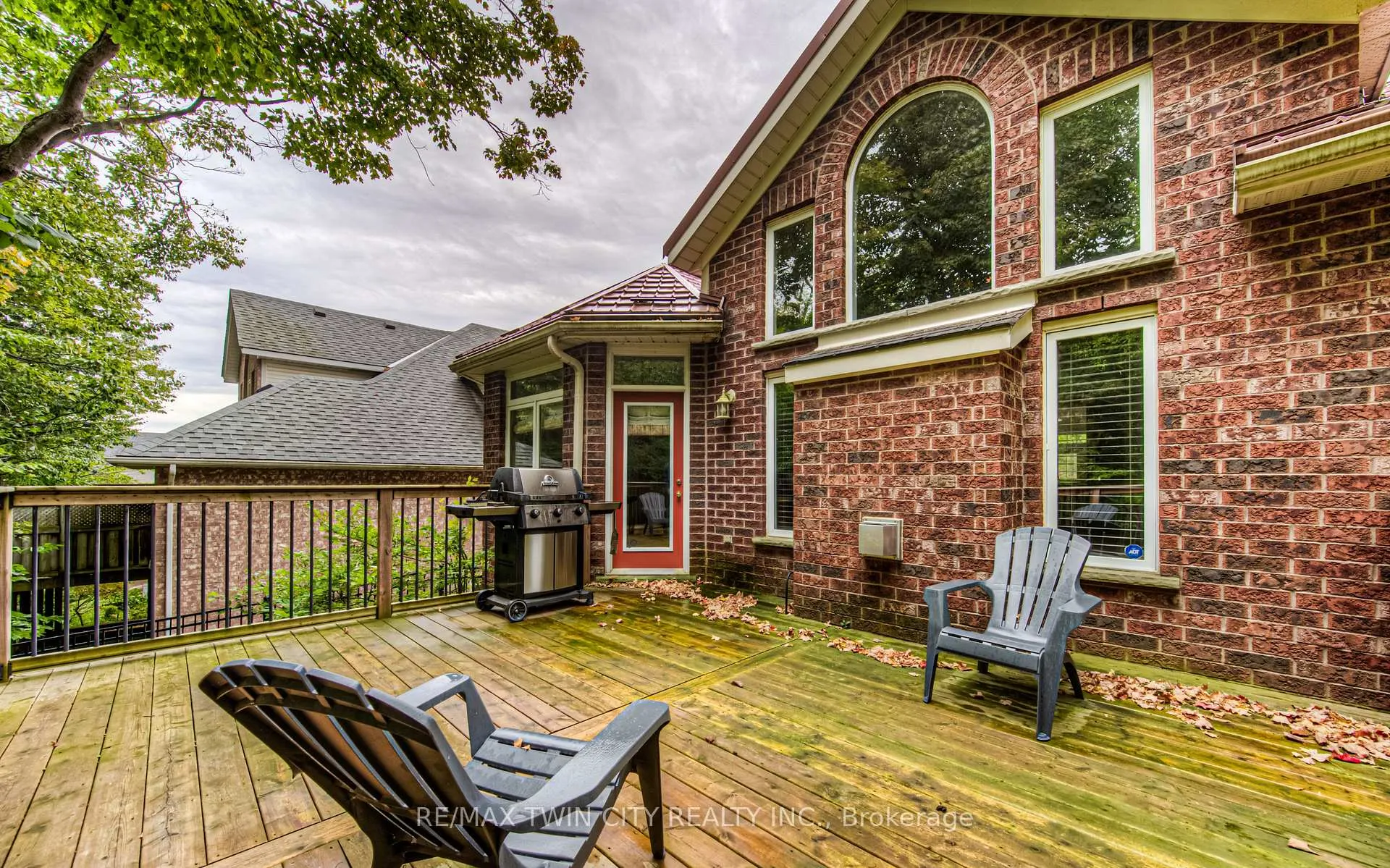 Photo 38 of 532 Birchleaf Walk E, Waterloo — HOMEH