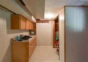 Photo 18 of 205 Merrett Drive, Barrie, Innis-Shore — HOMEH