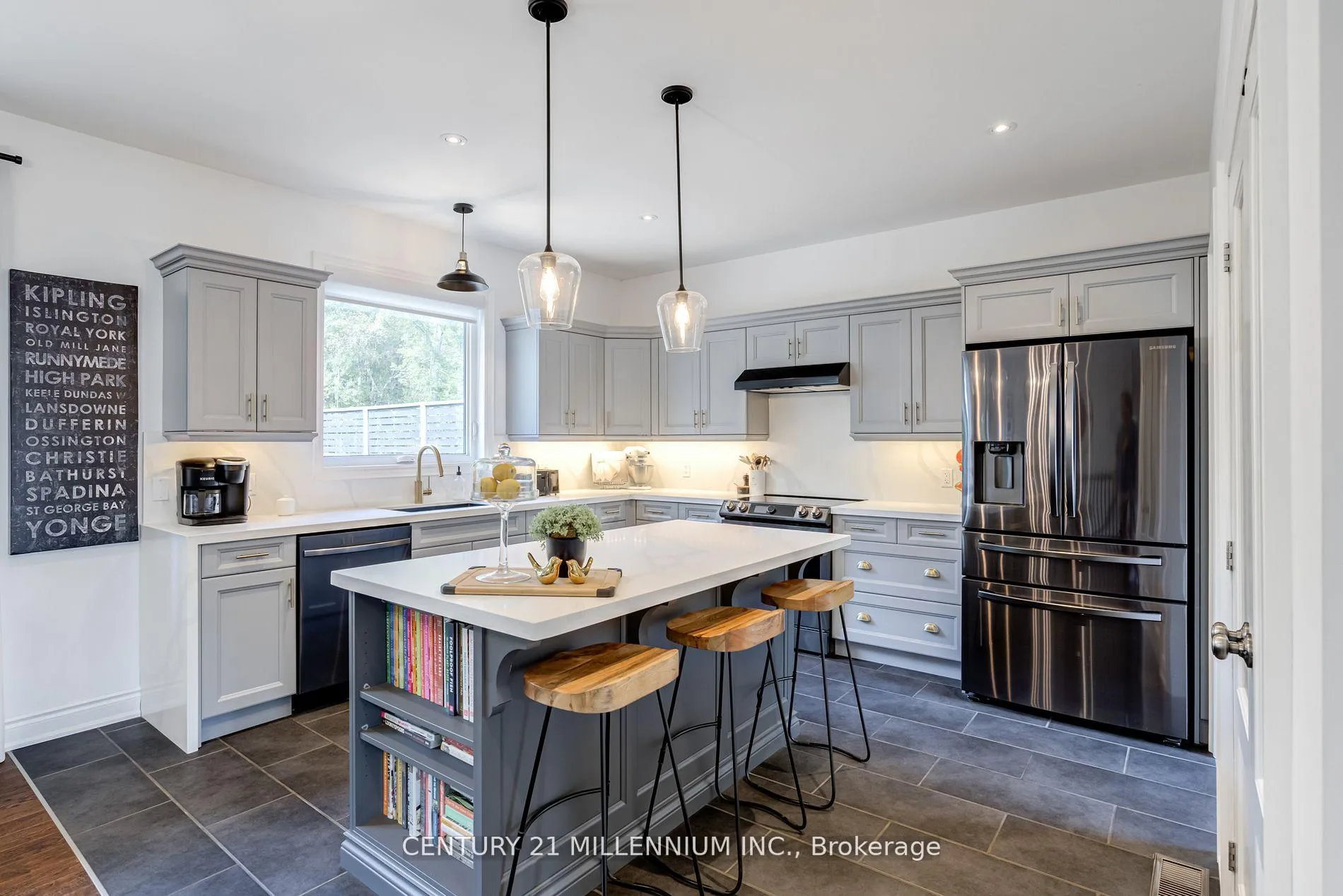 Photo 11 of 474432 County Rd 11, Amaranth, Rural Amaranth — HOMEH